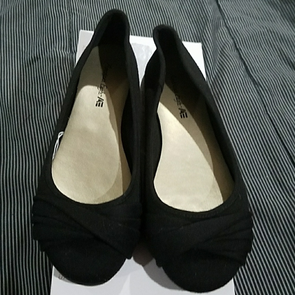 Women's flat