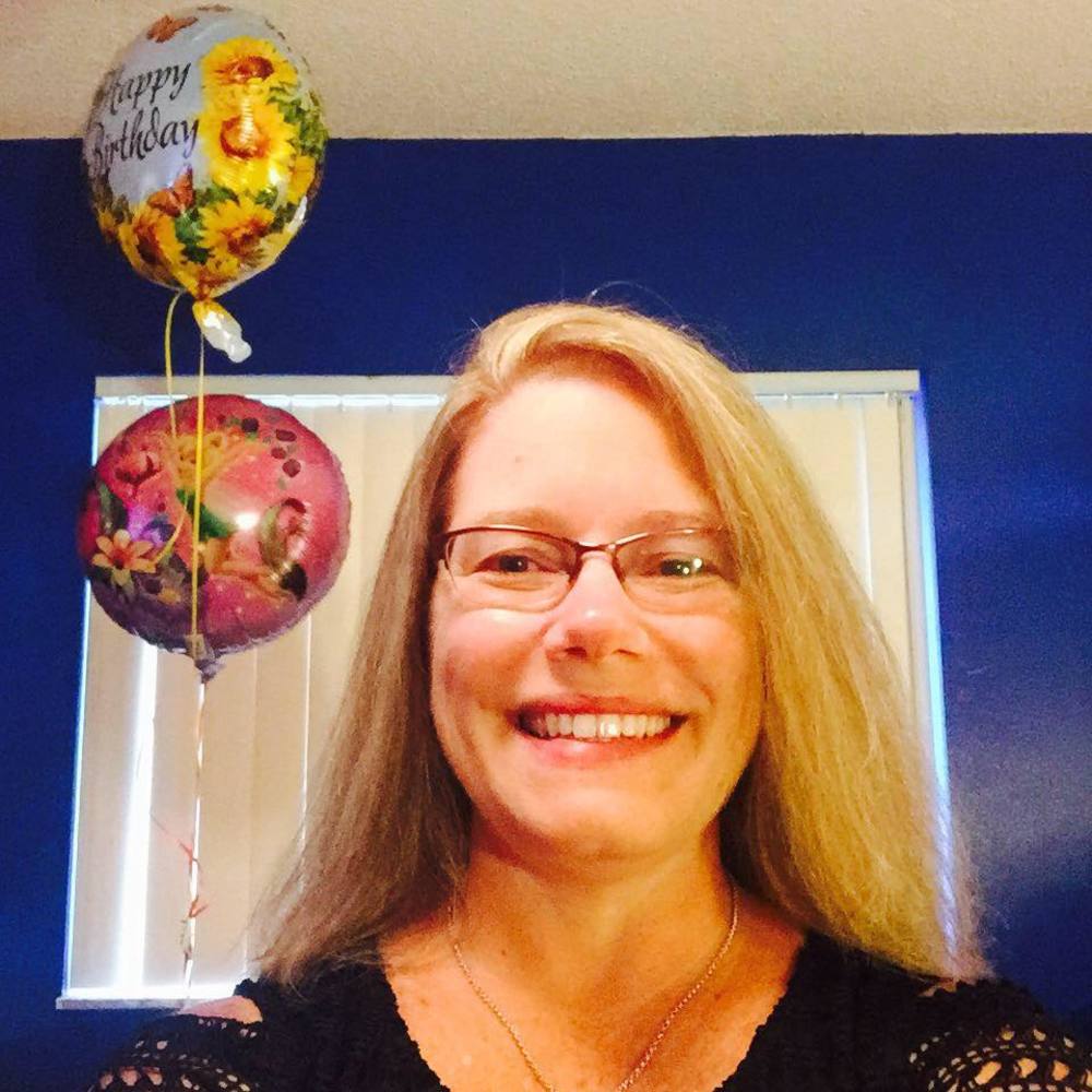 Meet your Posher, Kimberly