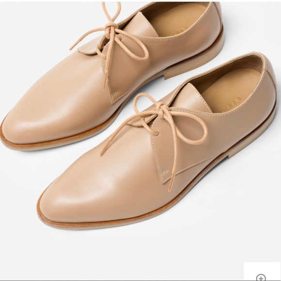 Everlane Shoes - Everlane The Modern Oxford in Nude Blush 6.5