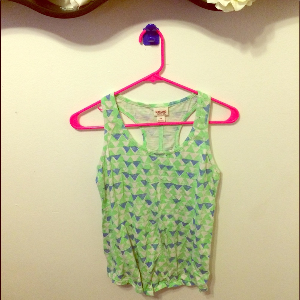 Green triangle patterned tank top