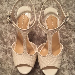 Gianni Bini t-strap platform heels