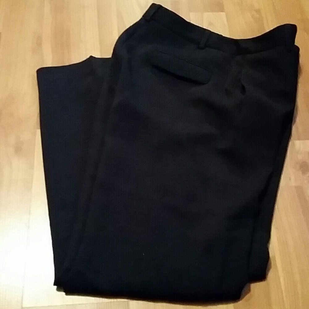 Yansi fugel capris size 2