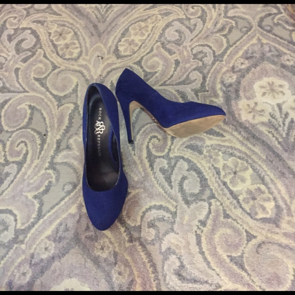 Blue heels