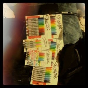 Variety pack of sharpis