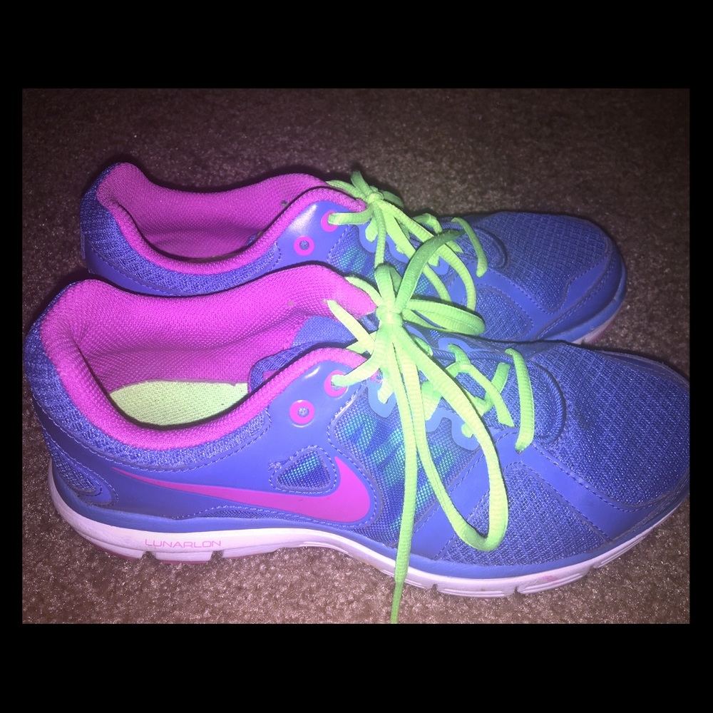 EUC Nike Lunarlon shoes size 8.5