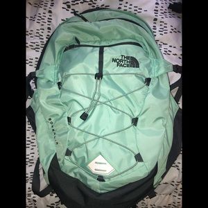 NORTH FACE Borealis Backpack (Surf Green)