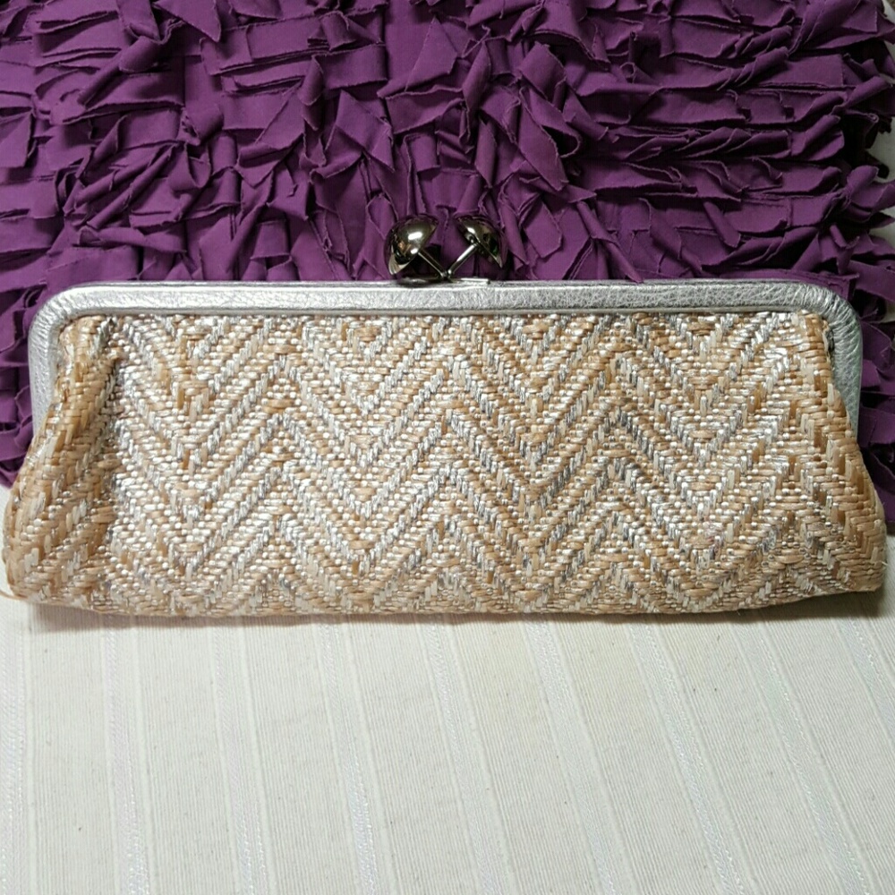 Coach Amanda Silver Darcy clutch bag