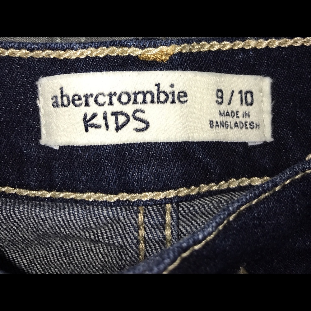ABERCROMBIE KIDS JEAN SHORTS 9/10
