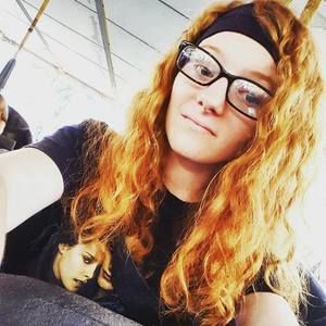 Meet your Posher, Kristina