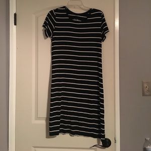 Target Maternity dress. Size small