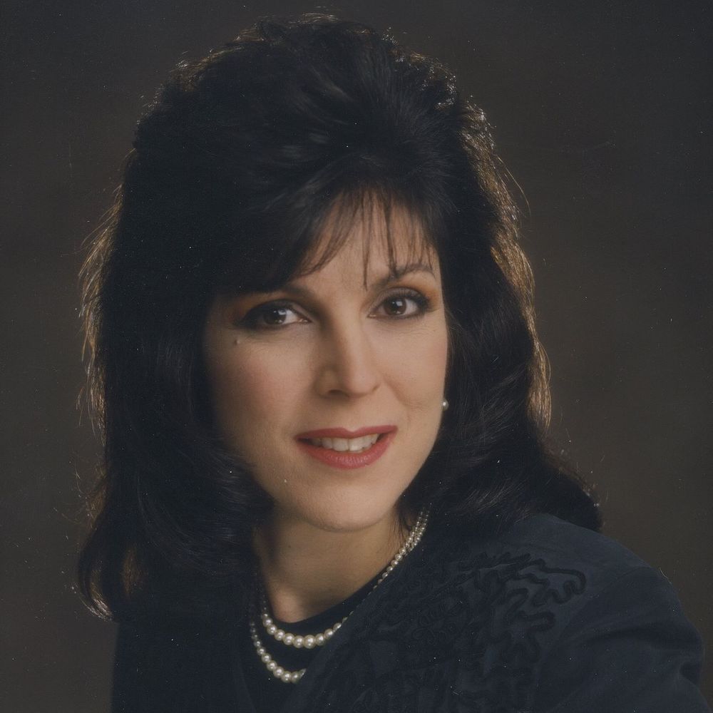 Meet your Posher, Luisa