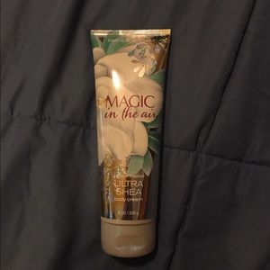 Bath & Body Works Magic In The Air Body Lotion