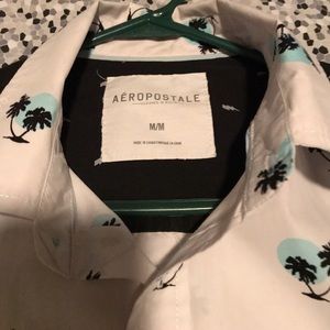 AEROPOSTALE MEDIUM SHIRT