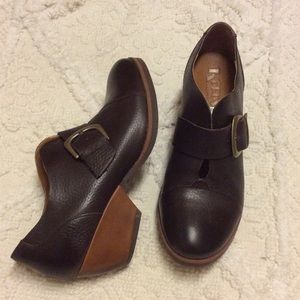 Korks leather ankle boots