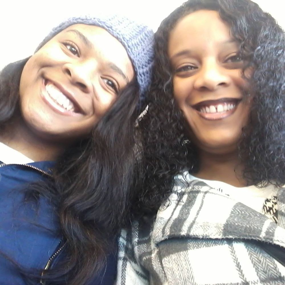 Meet your Posher, Rena