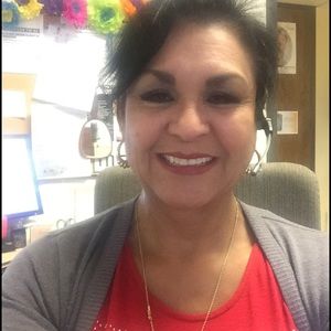 Meet your Posher, Adriana