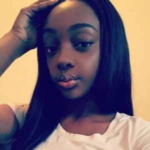 Meet your Posher, Natalía