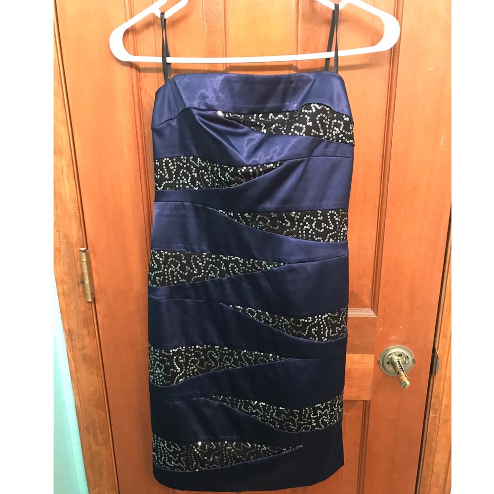 Navy/black/sequin cocktail/homecoming dress