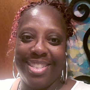 Meet your Posher, Carol