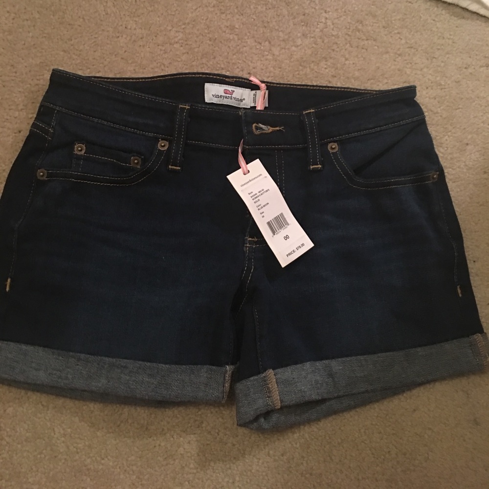 Brand new Vineyard Vines jean shorts