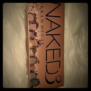 NEW Unused naked 3 urban decay palette
