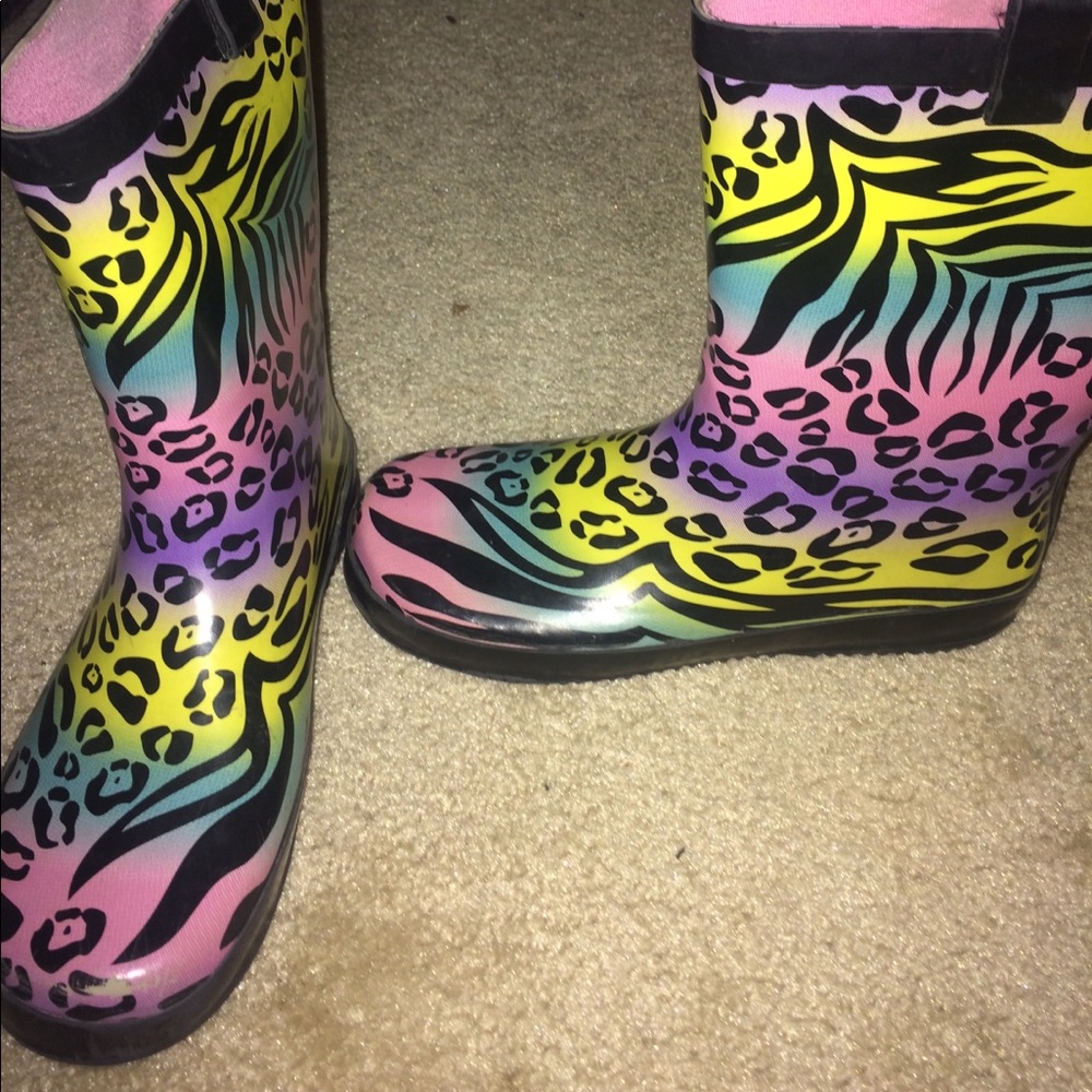 Rain boots