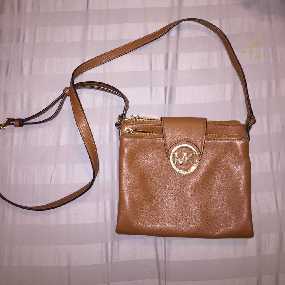 Michael Kors cross body