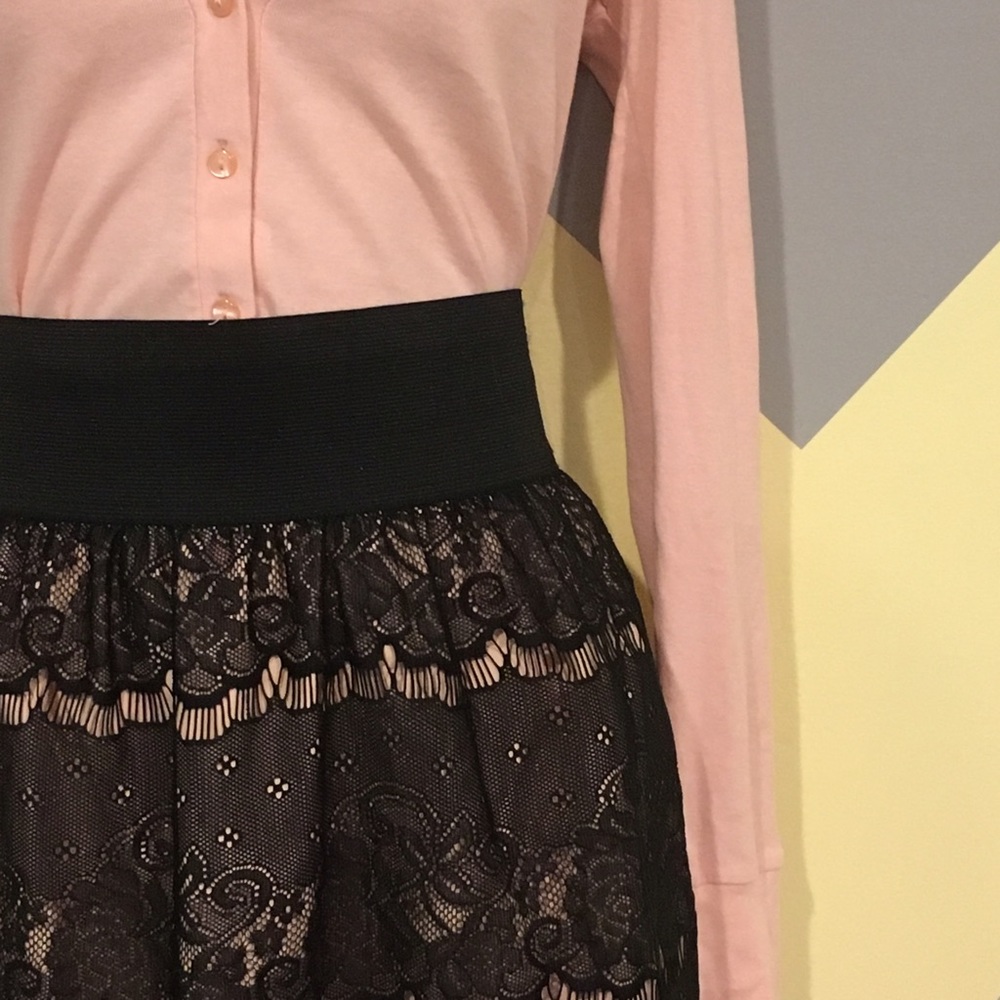 Black and Blush Lace Skirt - Xhilaration