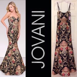 JOVANI 💕 Black Multi Embroidered Mermaid Gown