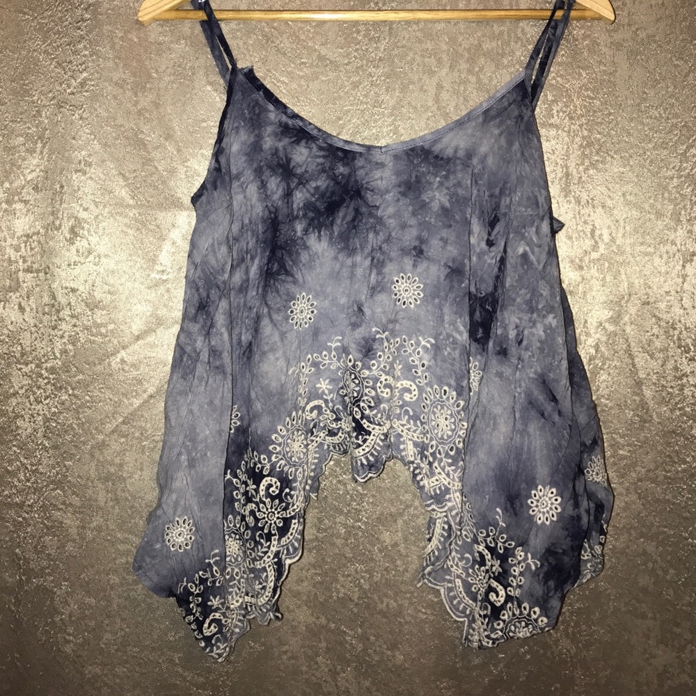 tye dye and white pattern top