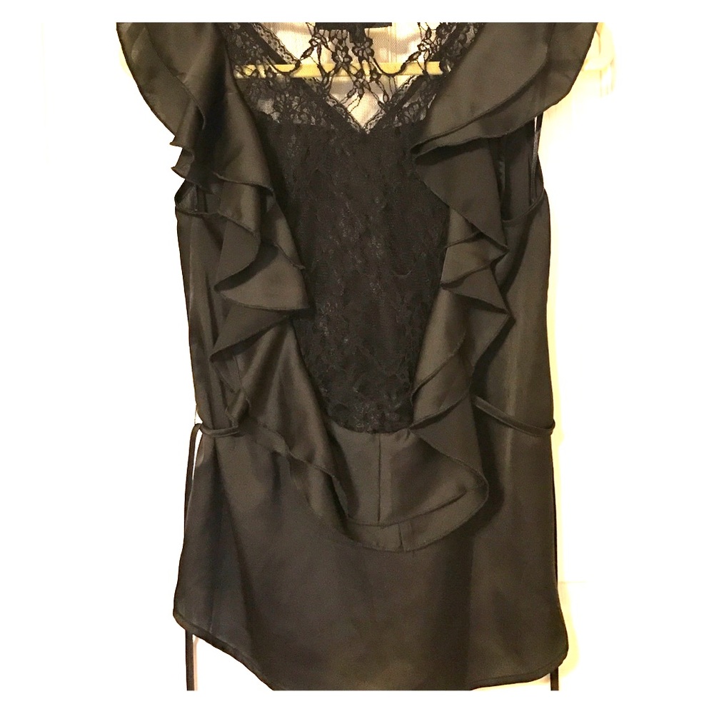 LOVE STITCH // Flirt Silk Lace Top - Picture 4 of 6