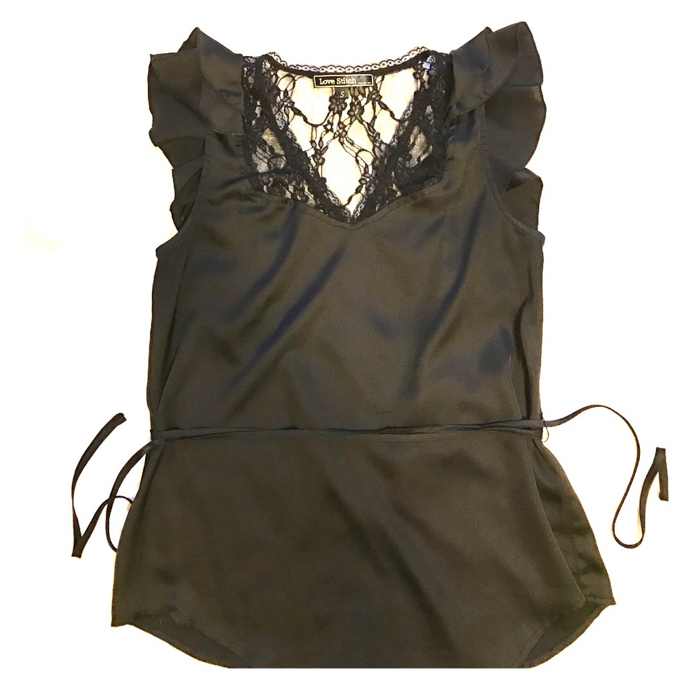 LOVE STITCH // Flirt Silk Lace Top - Picture 3 of 6