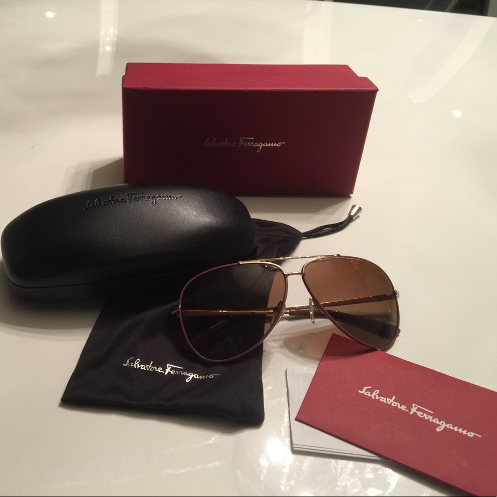Salvatore ferragamo sun glasses