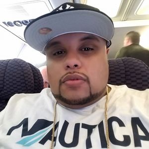 Meet your Posher, Manny