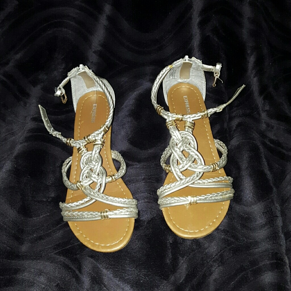 Express Sandals