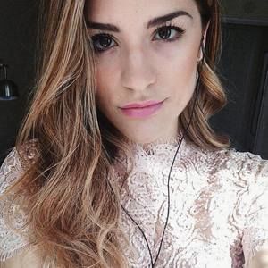 Meet your Posher, Ane