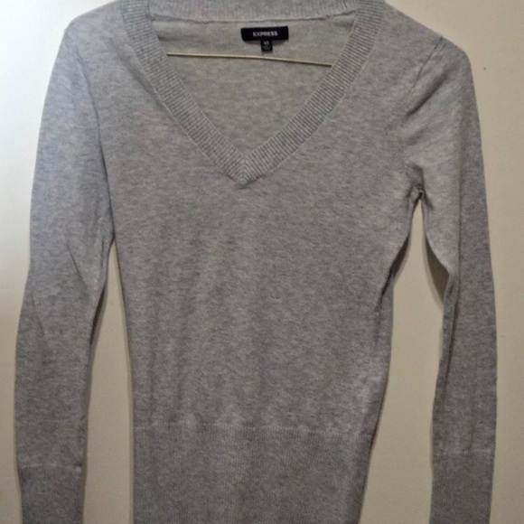 Women's Express VNeck Lightweight Sweater -Size XS - Picture 1 of 1