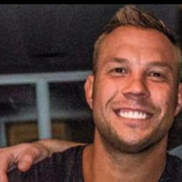 Meet your Posher, Erik - Picture 1 of 1