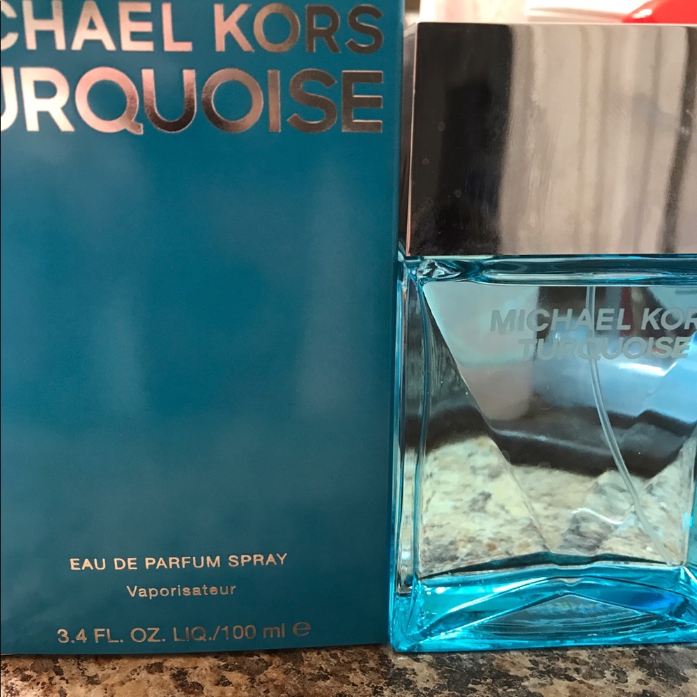 MICHAEL KORS TURQUOISE WOMENS PERFUME 😊