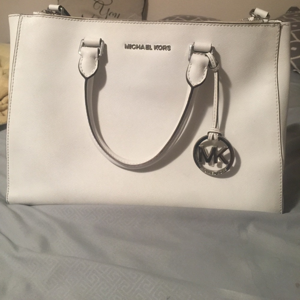 Michael Kors purse
