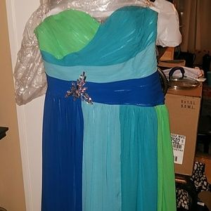 Size 12 beautiful and colorful gown