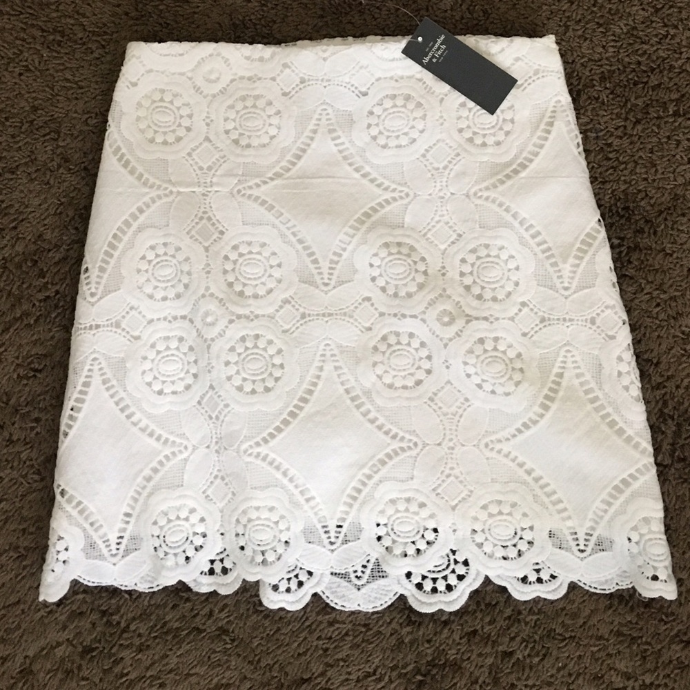 White lace skirt