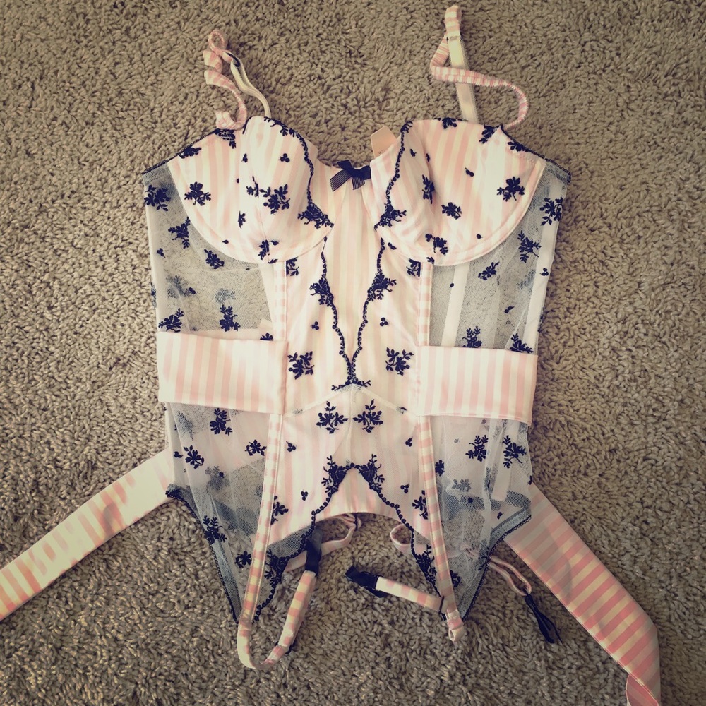 Victoria's Secret gorgeous, unworn, lingerie