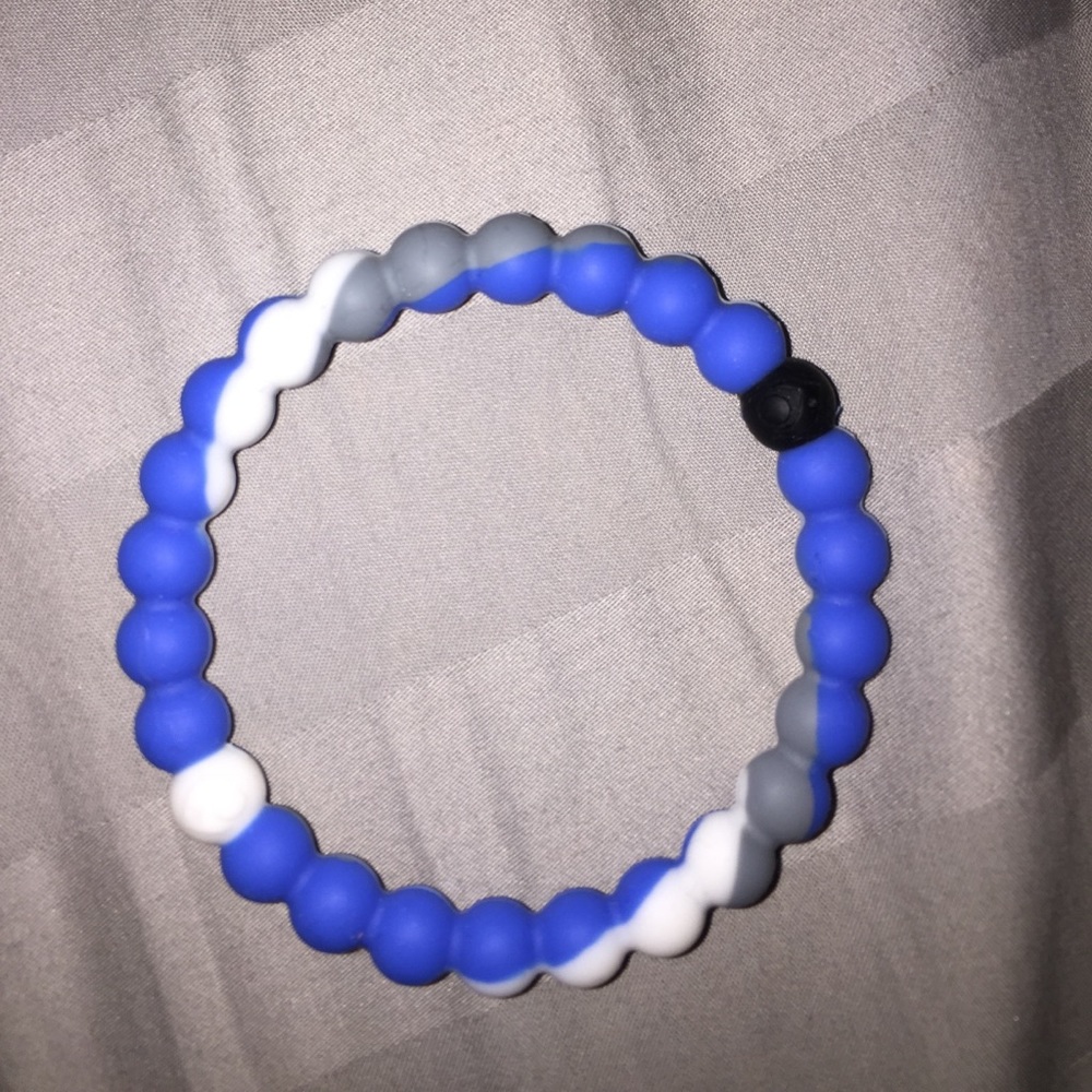 Lokai shark bracelet size small