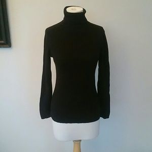 Long Sleeved Turtle Neck