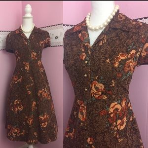 Vintage 70's Brown Oral Dress