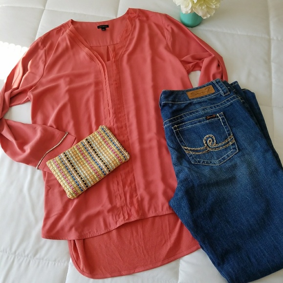 Ann Taylor Tops - ANN TAYLOR coral high/low blouse SZ XL