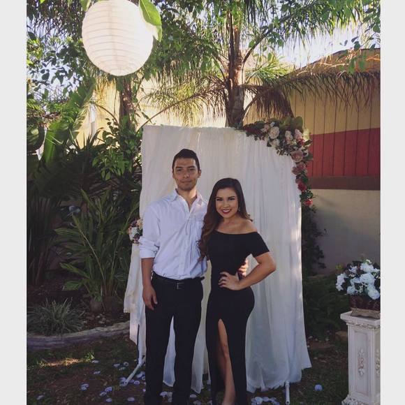 Meet your Posher, Stephanie - Picture 1 of 1