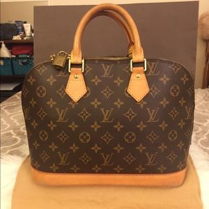 ***SOLD***Louis Vuitton 100% authentic Alma PM