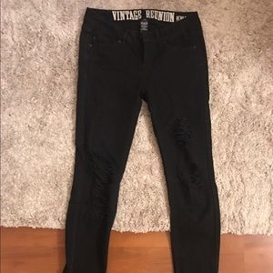Black Vintage Reunion Women's Ripped Skinny Jeans